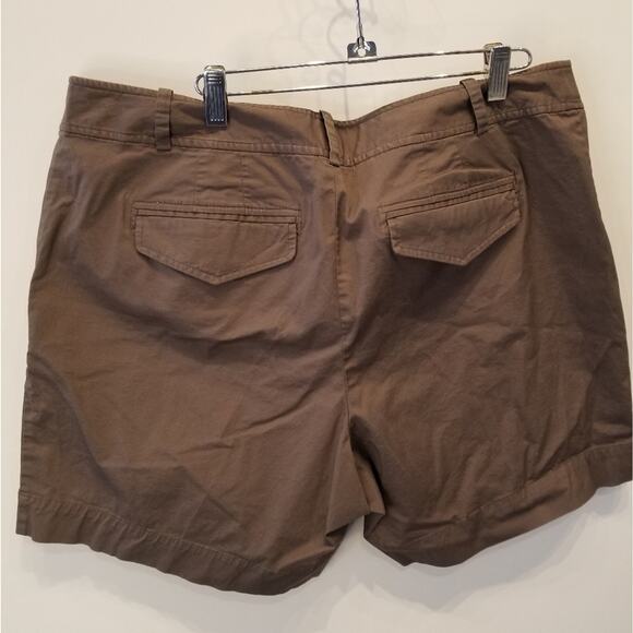 Mossimo Moss Green Camo Shorts Stretch Shorts Pockets Plus Size 20 - Picture 6 of 11